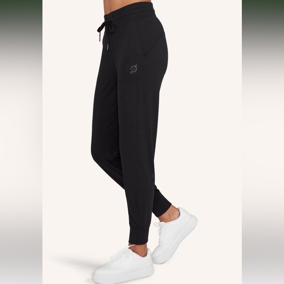 Peloton Pants - Peloton Women’s Ready To Rulu HR Jogger 29”